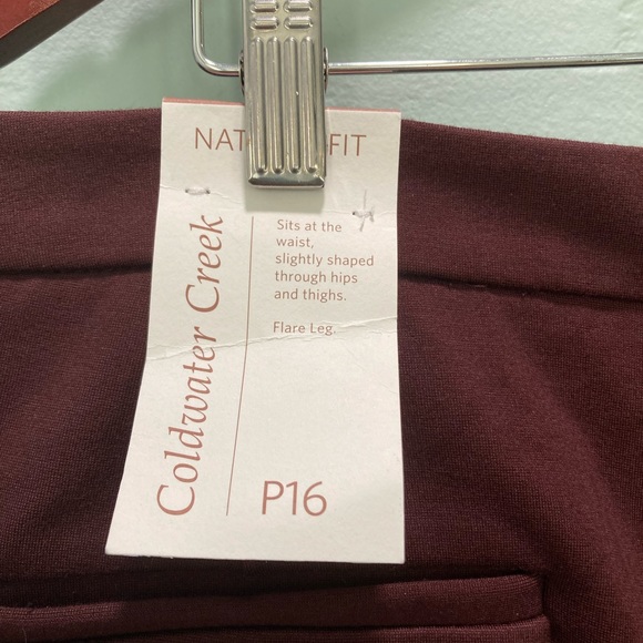 NWOT  ColdWater Creek Natural Fit
P16
Maroon pants - Picture 6 of 7